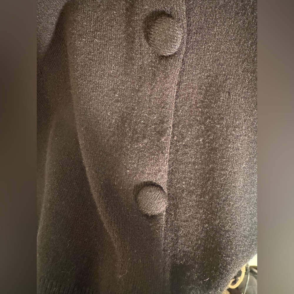 Short sleeved cardigan